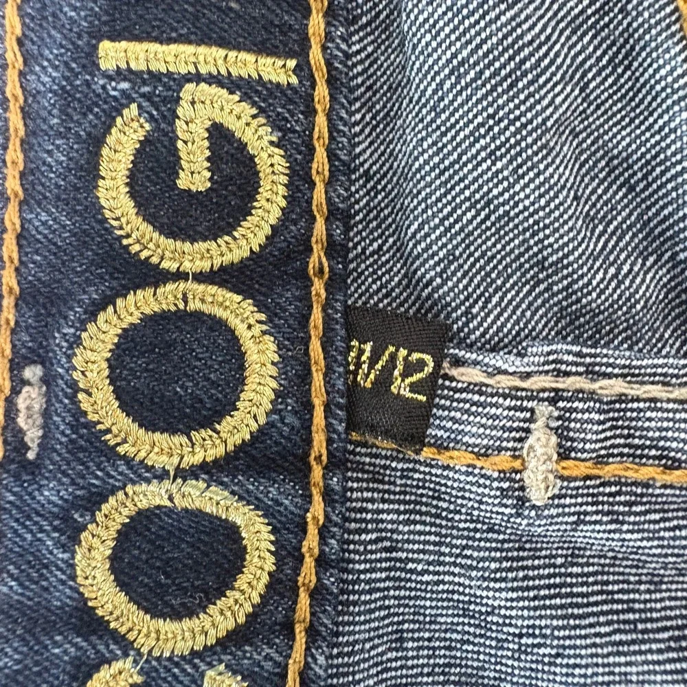COOGI shorts features